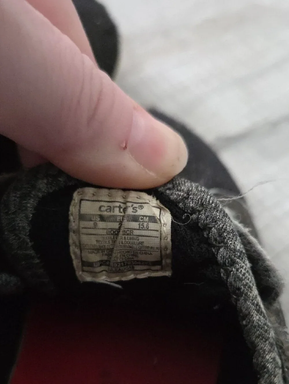 Carter's Black and Red Kids Hook-and-Loop Sneakers Size 9